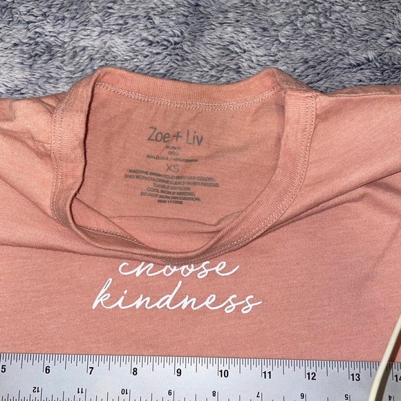 Zoe + Liv Women’s Short Sleeve Statement Tee - Picture 5 of 6